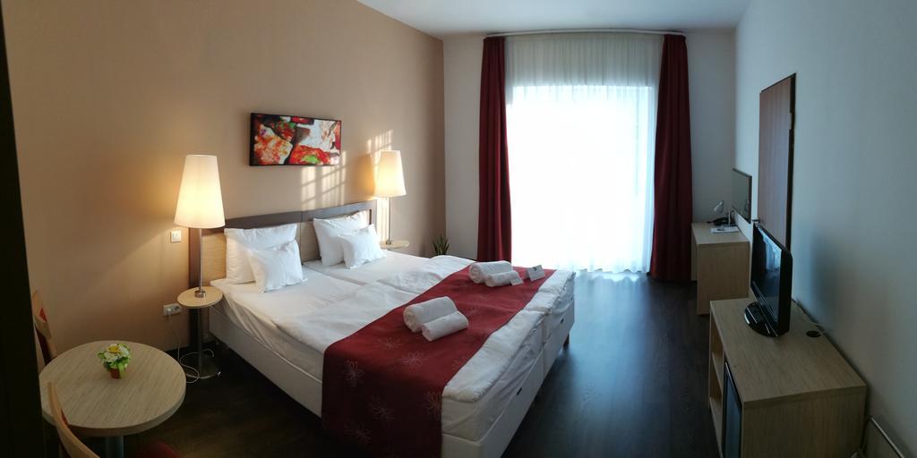 Hotel Opal Superior - Adults Only Gyongyos Exterior photo